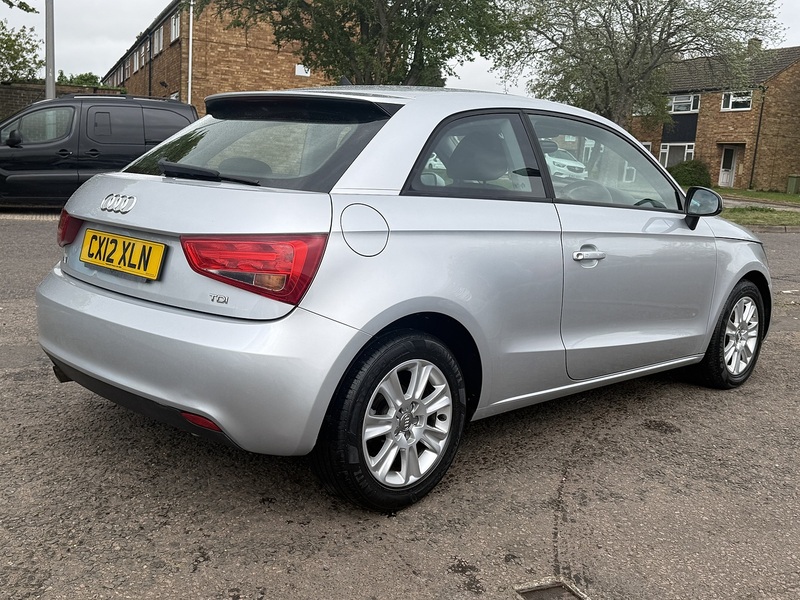 Audi A1 TDI SE - U316