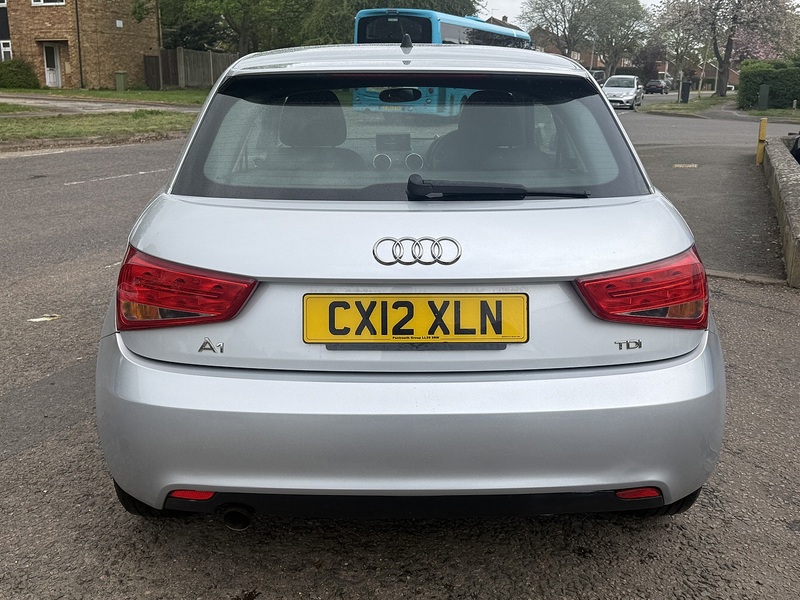 Audi A1 TDI SE - U316