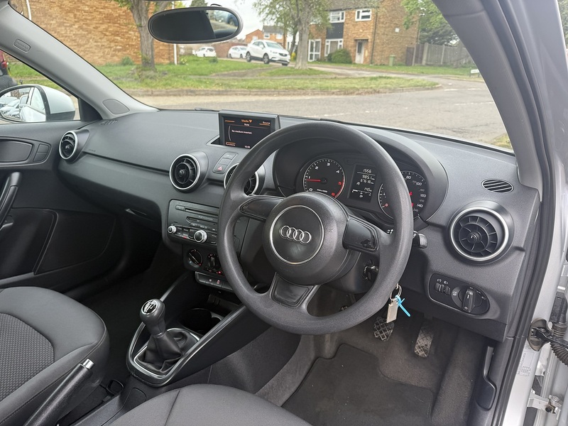 Audi A1 TDI SE - U316