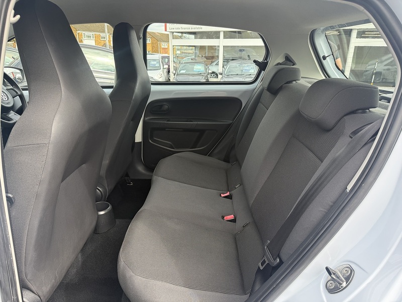 Volkswagen up! Take up! - U320