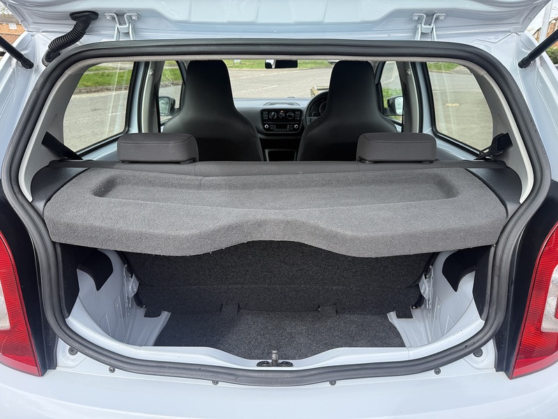 Volkswagen up! Take up! - U320