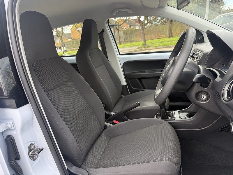 Volkswagen up! Take up! - U320