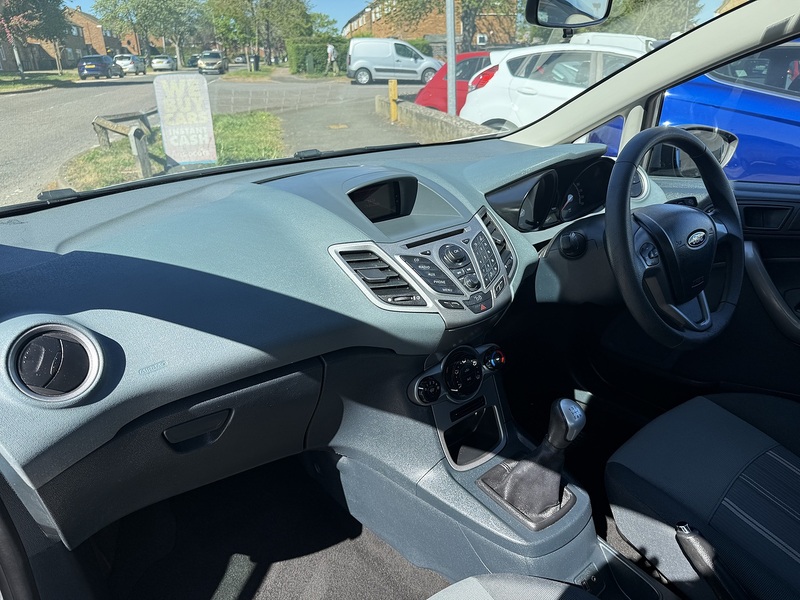 Ford Fiesta Edge - U324