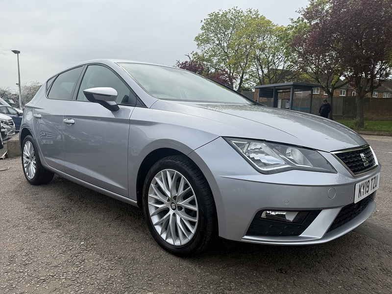 SEAT Leon TDI SE Dynamic - U327