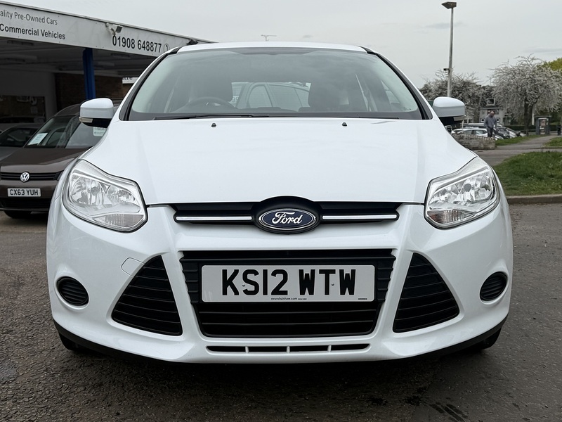 Ford Focus Studio - U328