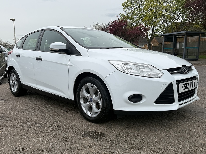 Ford Focus Studio - U328