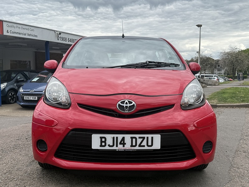 Toyota AYGO VVT-i Move - U329