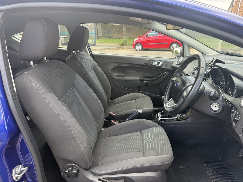 Ford Fiesta Zetec - U336
