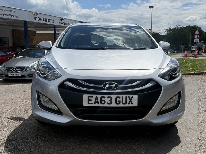 Hyundai i30 Active - U348