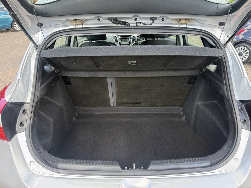 Hyundai i30 Active - U348