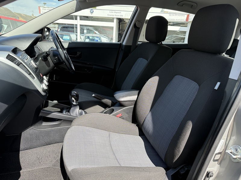 Kia Ceed 2 - U350