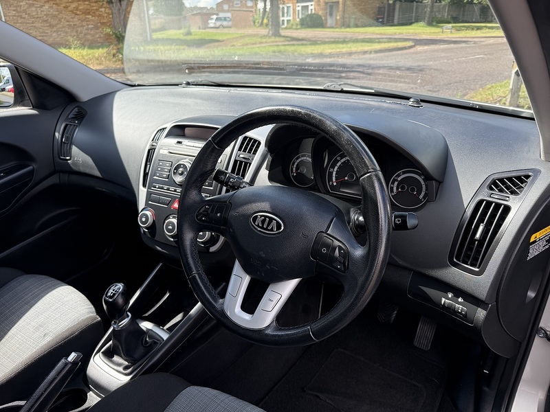 Kia Ceed 2 - U350