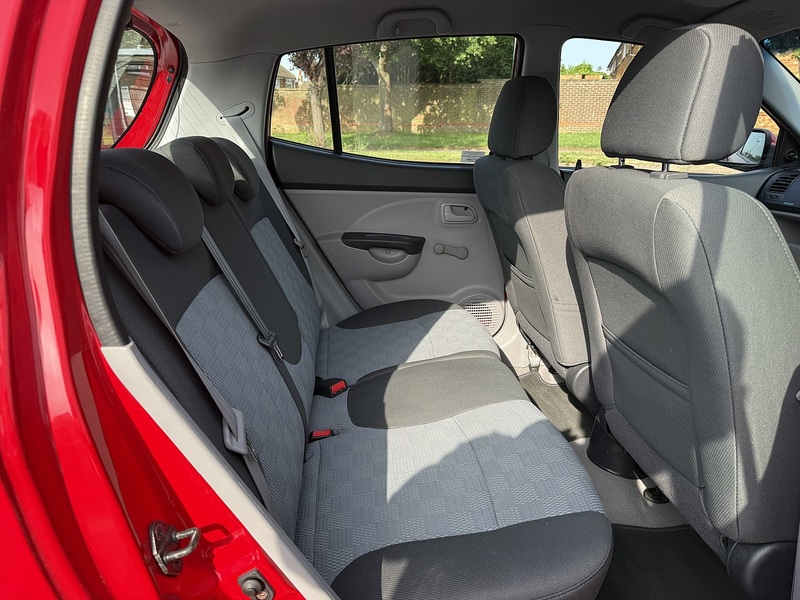 Kia Picanto LS - U354