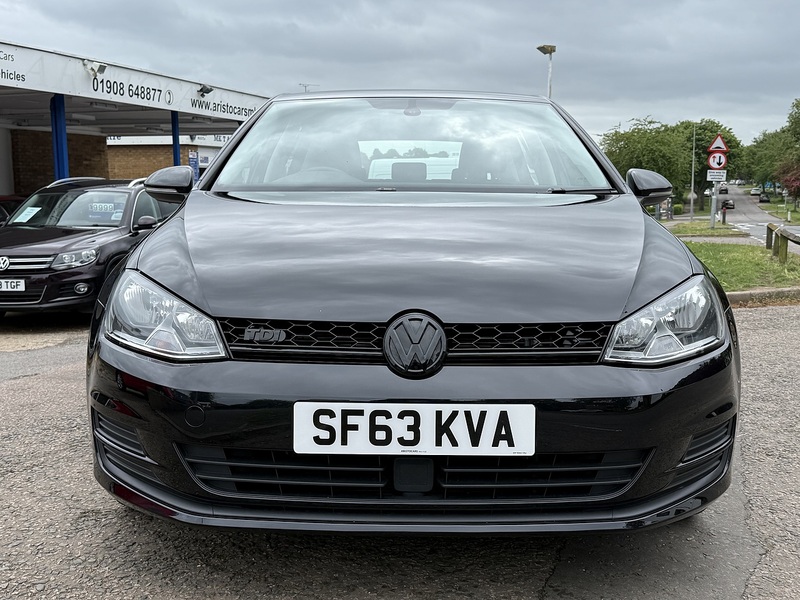 Volkswagen Golf TDI BlueMotion Tech SE - U356