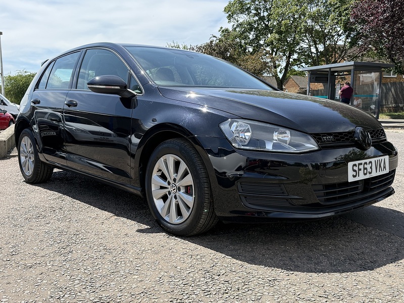Volkswagen Golf TDI BlueMotion Tech SE - U356