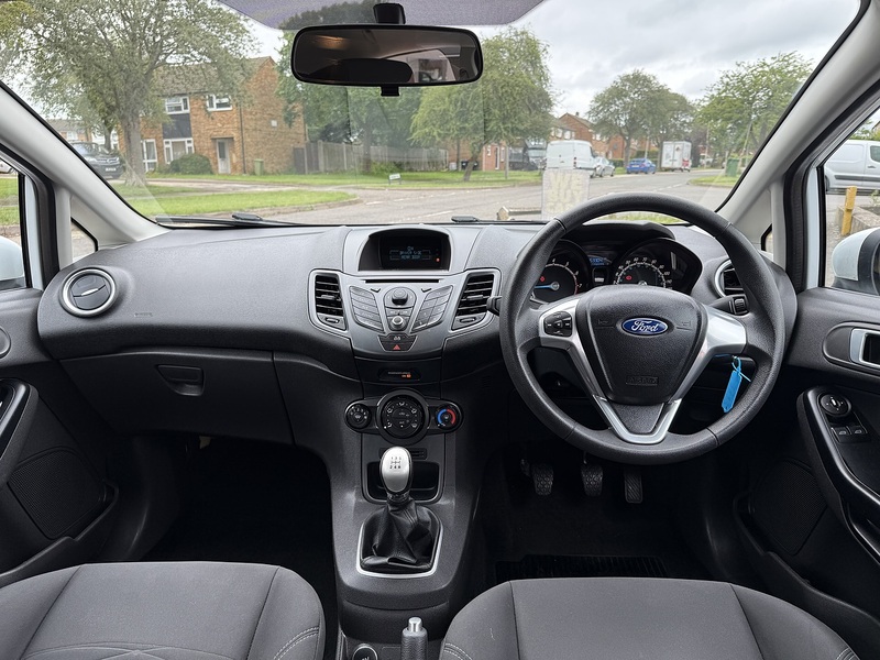 Ford Fiesta Style - U374