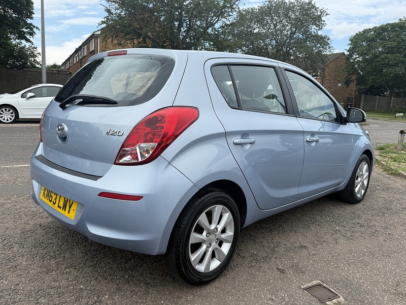 Hyundai i20 Active - U378