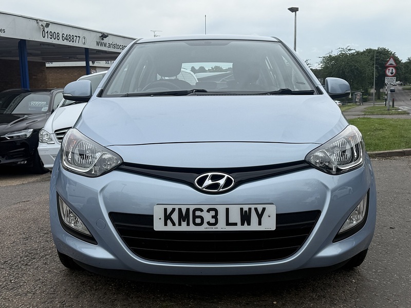 Hyundai i20 Active - U378