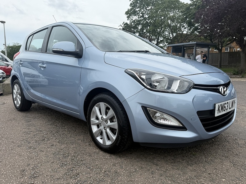 Hyundai i20 Active - U378