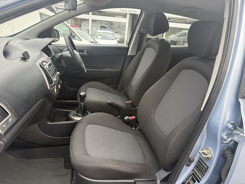 Hyundai i20 Active - U378