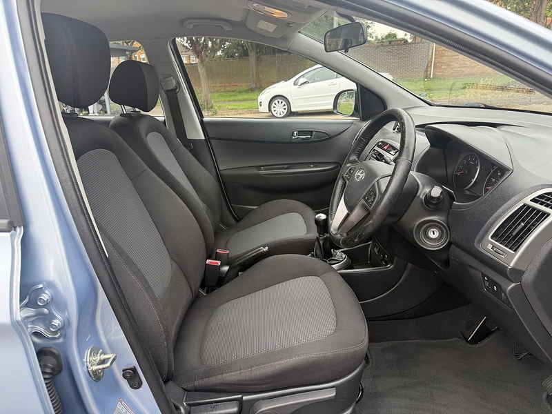 Hyundai i20 Active - U378