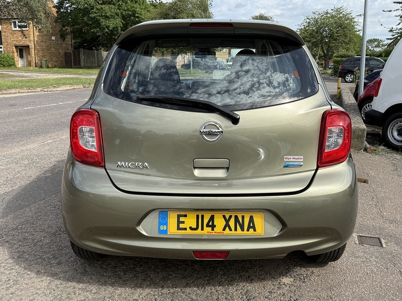 Nissan Micra Acenta - U381