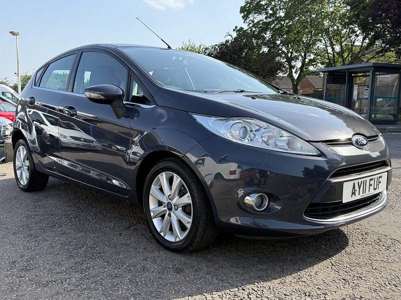 Ford Fiesta Zetec - U382