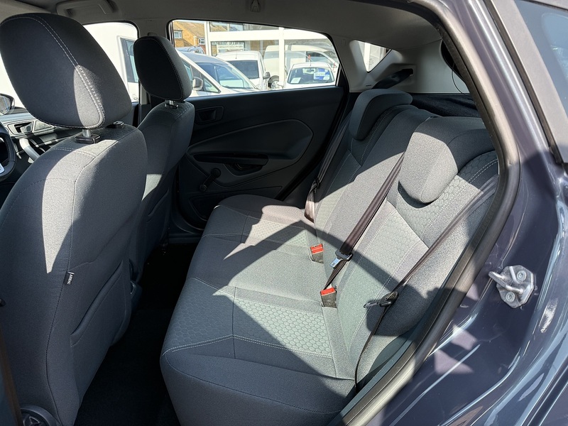Ford Fiesta Zetec - U382
