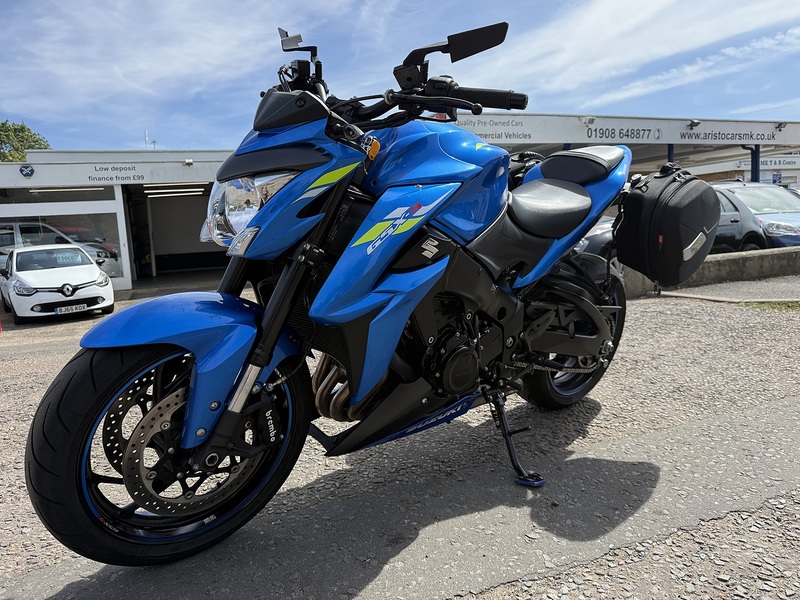 Suzuki GSX-S1000  - U389