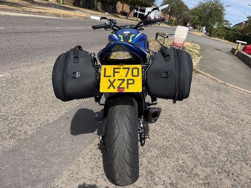 Suzuki GSX-S1000  - U389