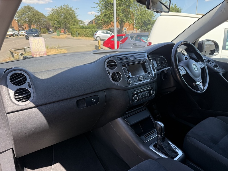 Volkswagen Tiguan TDI BlueMotion Tech Match - U400