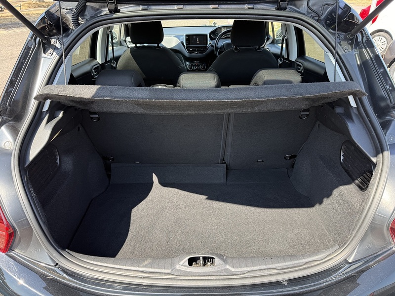 Peugeot 208 BlueHDi Allure - U401