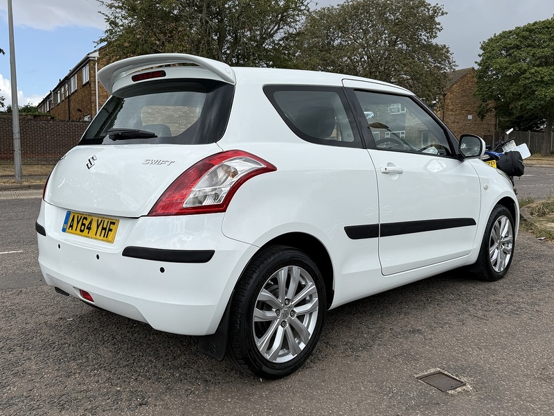 Suzuki Swift SZ3 - U408