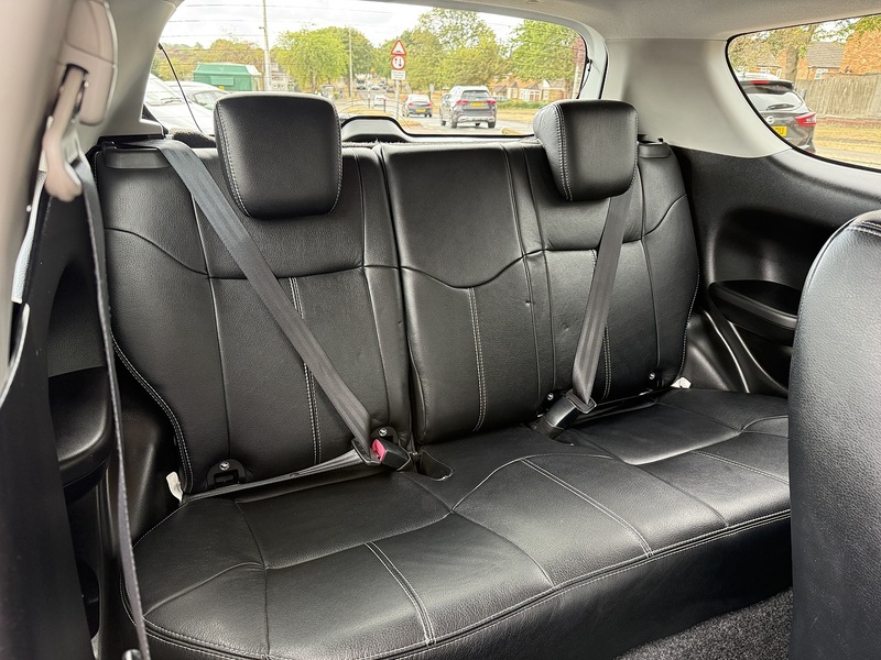 Suzuki Swift SZ3 - U408