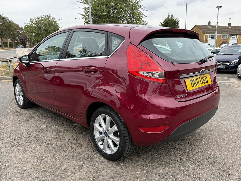Ford Fiesta Zetec - U409