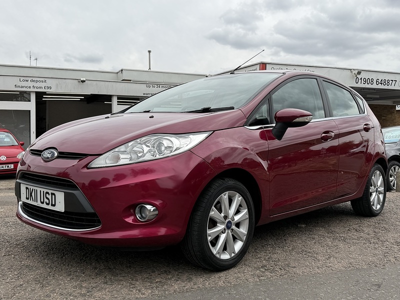 Ford Fiesta Zetec - U409