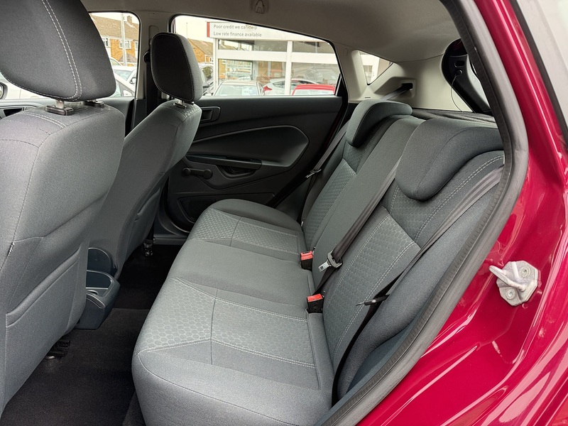 Ford Fiesta Zetec - U409
