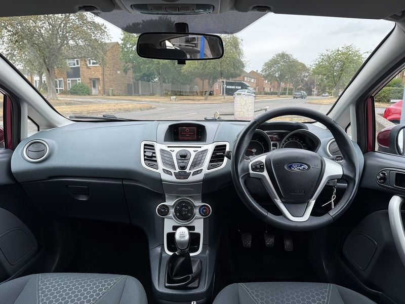 Ford Fiesta Zetec - U409