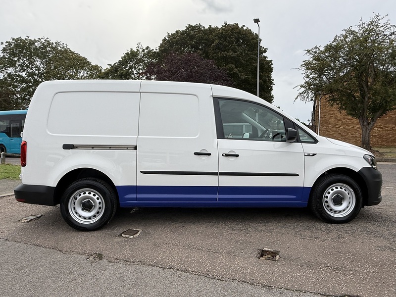 Volkswagen Caddy Maxi TDI C20 Startline - U424