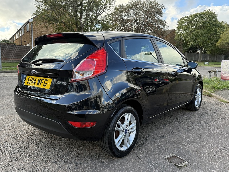Ford Fiesta Zetec - U428