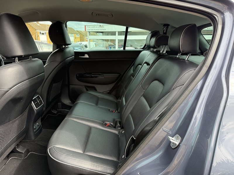 Kia Sportage CRDi 3 - U430