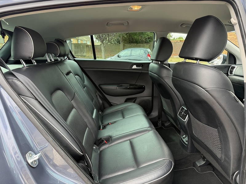 Kia Sportage CRDi 3 - U430