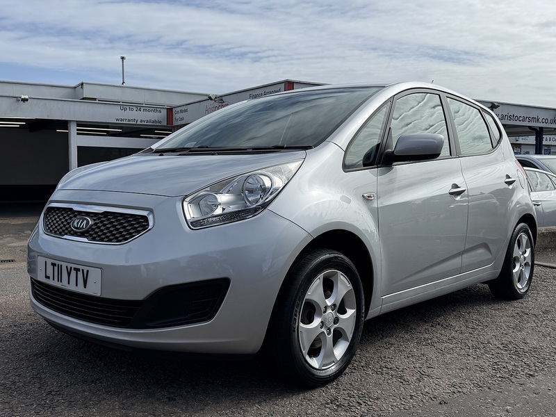 Kia Venga 2 - U435