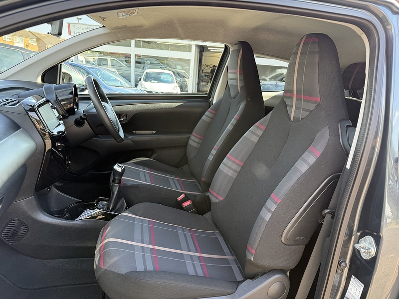 Peugeot 108 VTi PureTech Allure - U442