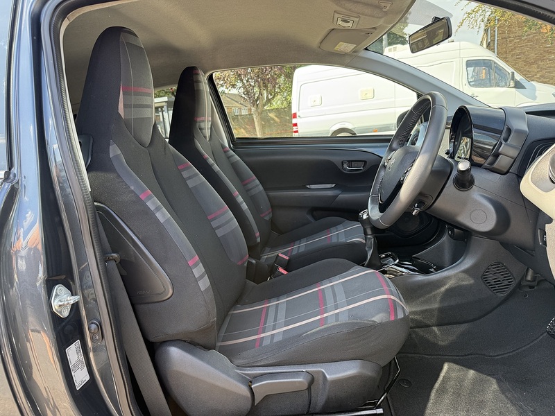 Peugeot 108 VTi PureTech Allure - U442
