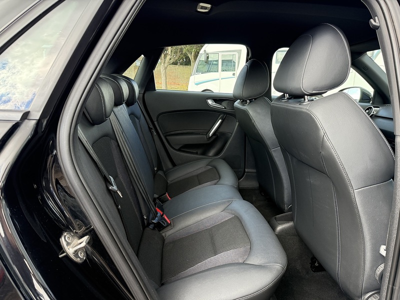 Audi A1 TFSI S line - U444