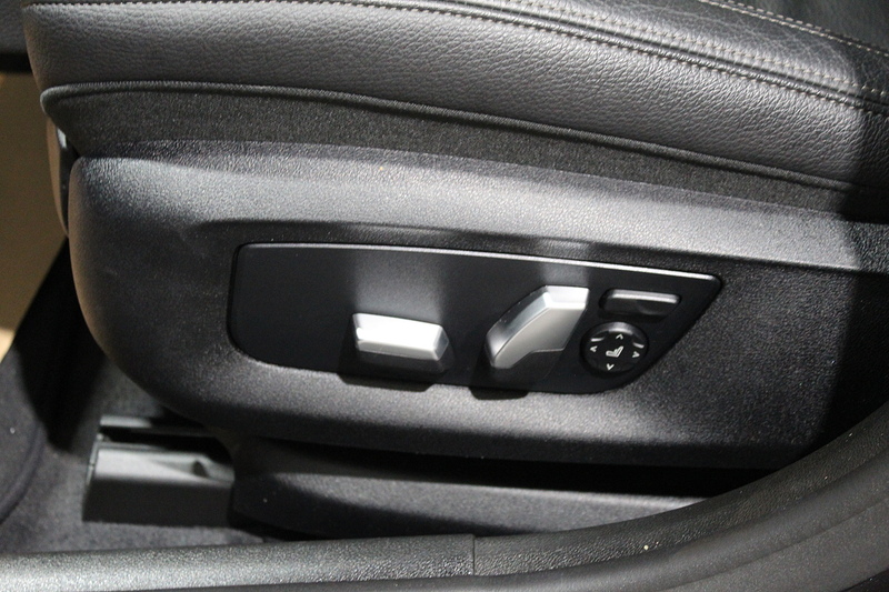 BMW 5 Series 3.0 530d M Sport Saloon 4dr Diesel Auto Euro 6 (s/s) (265 ps) - U114