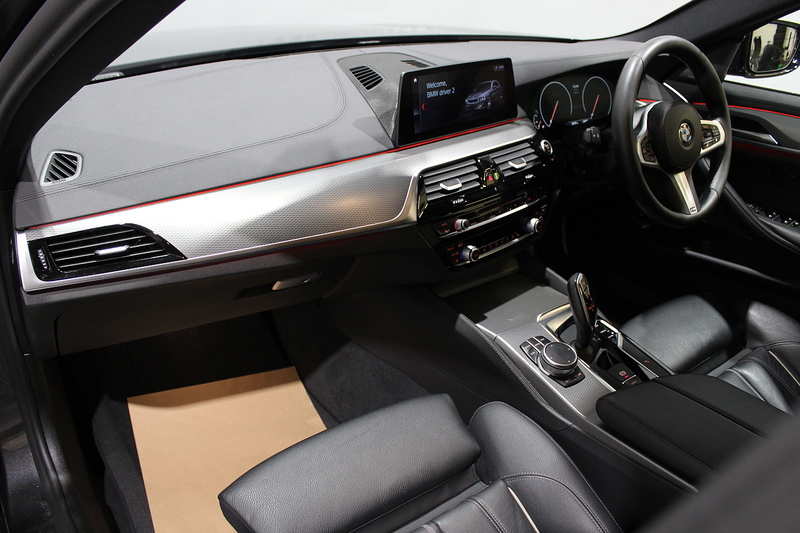 BMW 5 Series 3.0 530d M Sport Saloon 4dr Diesel Auto Euro 6 (s/s) (265 ps) - U114