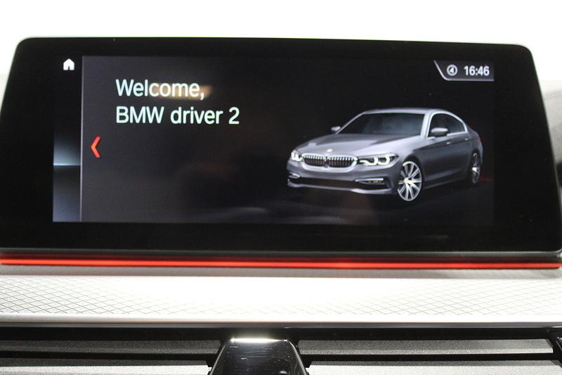 BMW 5 Series 3.0 530d M Sport Saloon 4dr Diesel Auto Euro 6 (s/s) (265 ps) - U114