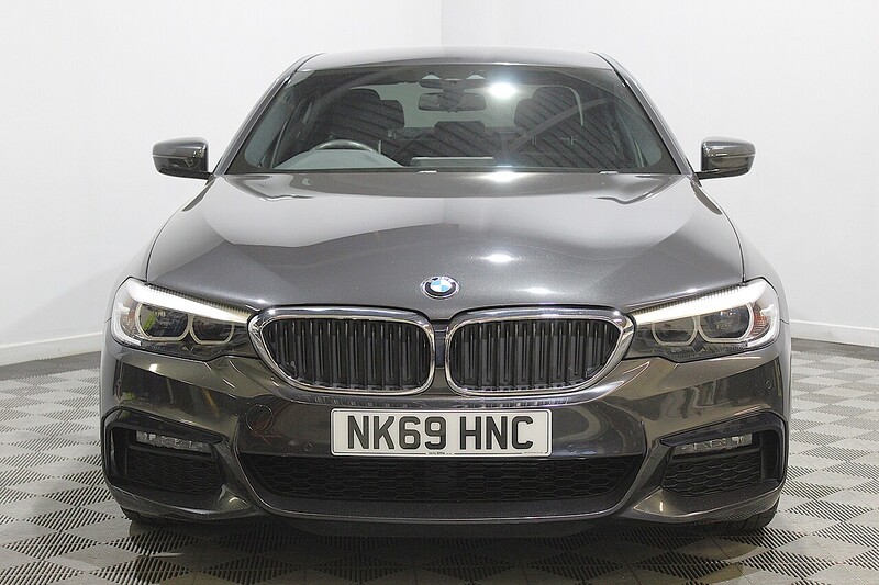 BMW 5 Series 3.0 530d M Sport Saloon 4dr Diesel Auto Euro 6 (s/s) (265 ps) - U114